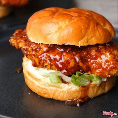 Burger Gà Sốt BBQ + Coca