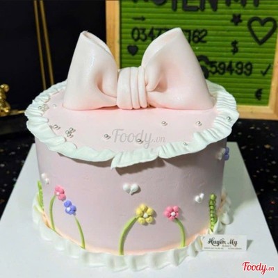Bánh kem Nơ Xinh Xỉu sz 12