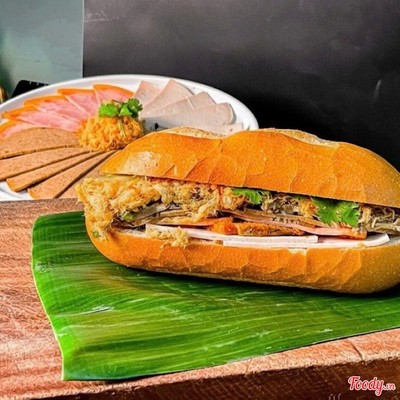 BÁNH MÌ ĐẶC BIỆT