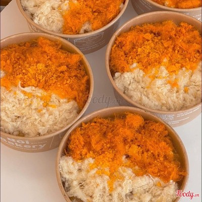 Bông lan trứng muối chà bông heo mix gà cay