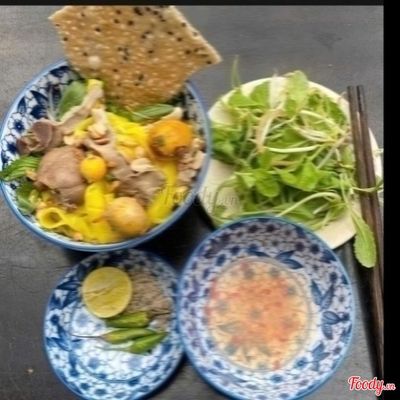 Mì Quảng Lòng Gà Trứng Non