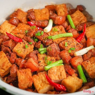 THỊT KHO ĐẬU HŨ