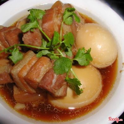 THỊT KHO TRỨNG