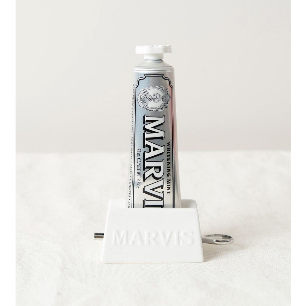 Kem Đánh Răng MARVIS Whitening Mint 85ML