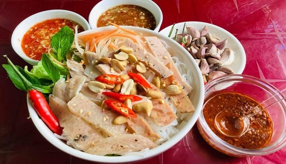 Tiệm Ăn Thuý Nga - Bún Mắm Nêm & Nước Ép - 2 Cao Đình Độ