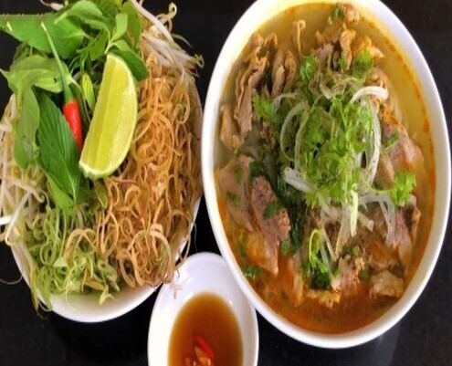 Bún Bò Huế A Út