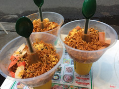 Mỳ cay + sữa tươi chân trâu đường đen