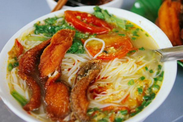 Ngọc Béo - Bún Cá & Phở Gà - Nguyễn Trãi