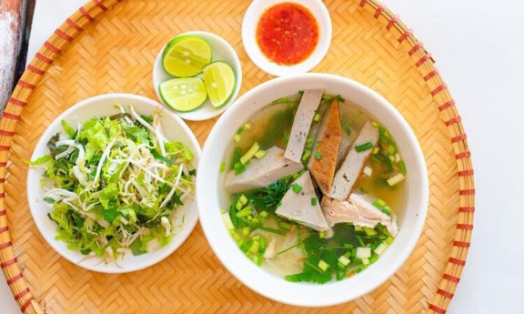 Bánh Canh Chả Cá (Nhà Làm) DUNG - Lương Ngọc Quyến