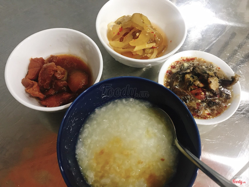 Cháo trắng lá dứa Hàng Xanh (Hẻm 283 Xô Viết Nghệ Tĩnh, Quận Bình Thạnh)