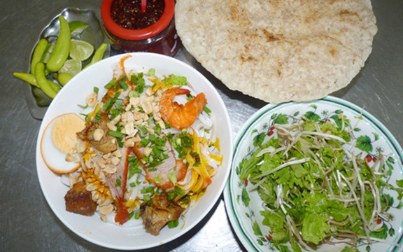 Bún Bò Huế & Mì Quảng - Đường Số 38