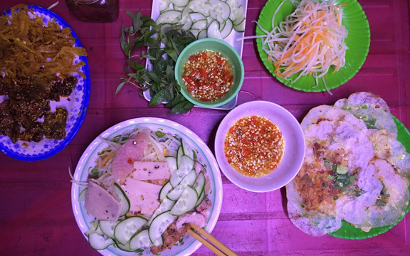 Quán Mệ - Bánh Ép & Bún Thịt Nướng