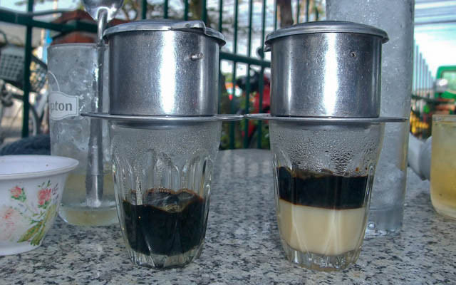 Ngân Cafe - Thụy Khuê