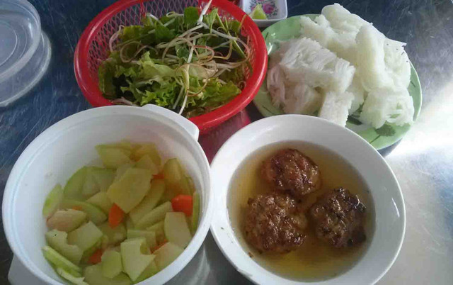 Bún Chả Cô Liên - Lương Định Của