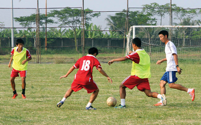 Trung Tâm Bóng Đá Trang Hoàng