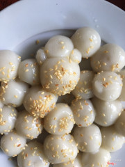 Bánh chín và  chén!! 