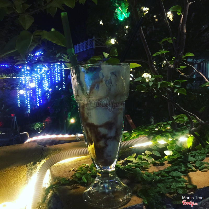 Sữa chua dầm socola