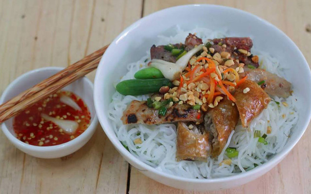 Bún Thịt Nướng & Sinh Tố 116