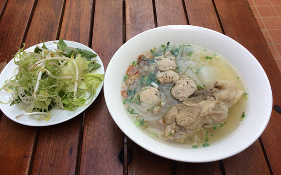 Bún Phở Tái Giò