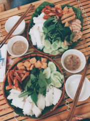 Bún đậu thập cẩm + Bún đậu nem chiên