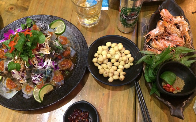 Cột Điện Bistro - Quán Nhậu