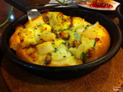 Seafood pizza