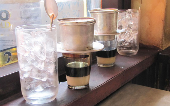 Đoàn Nguyễn Coffee