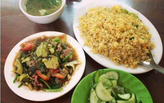 Hạnh Phúc - Phở Gà, Bún Đậu & Cơm Văn Phòng