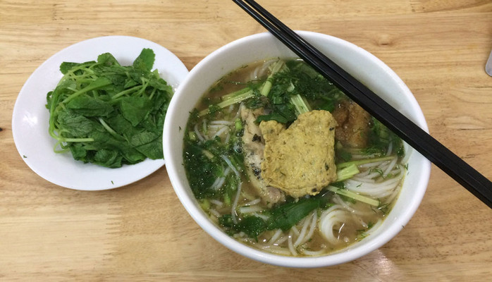 Thùy Linh - Bún Cá Rô Đồng