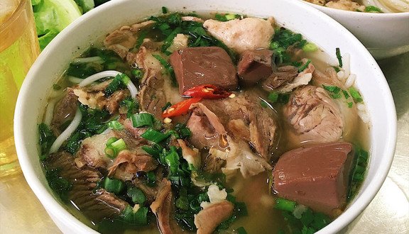 Bún Bò Huế Cô Út