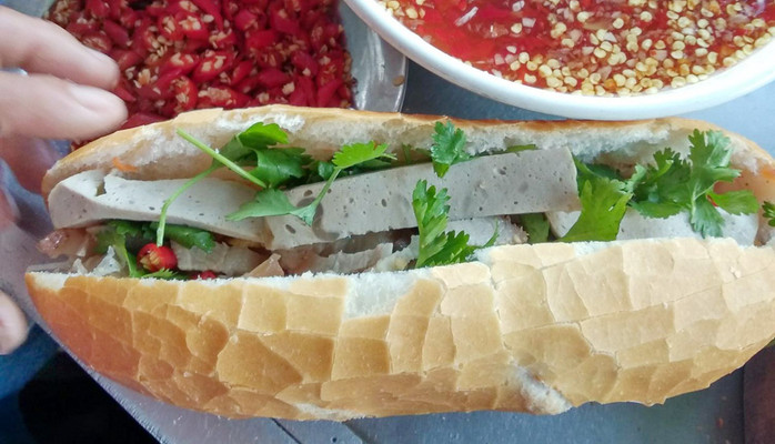 Thanh Thúy - Lò Bánh Mì