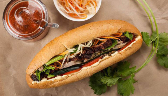 Bánh Mì Cô Linh