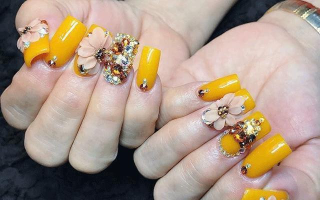 Chang Nails - Huỳnh Tịnh Của