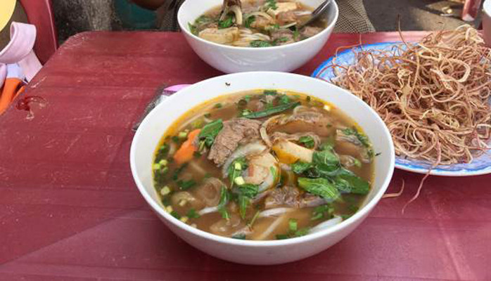 Bún Bò 339 - Lê Văn Sỹ