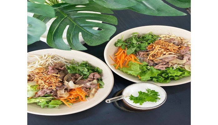 Bếp Sinh Đôi - Bún Bò Nam Bộ, Mỳ Trộn Indomie & Đồ Uống Giải Khát - ngõ Hoà Bình 4