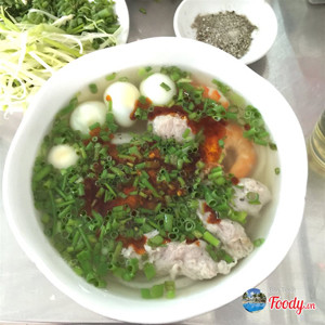 [ĐN] Quán bánh canh "không giống ai" ở Đà Nẵng