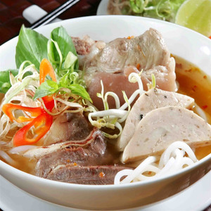(Huế) Top 12 đặc sản Huế không thể bỏ qua