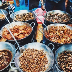 (HCM) Lập team phá đảo khu chợ "hải sản ăn liền" giá rẻ lớn nhất Sài Thành