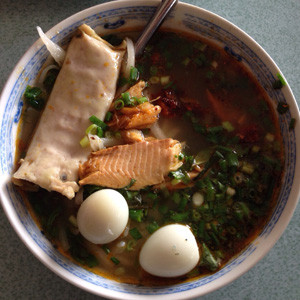 [Huế] Có một con đường mang tên: Con Đường Bánh Canh Cá Lóc ở Huế