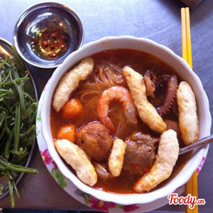 (HCM) Ăn gì khi bạn đang lang thang trên con đường Nguyễn Trãi?