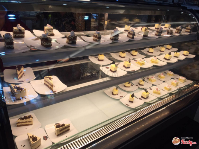 Buffet dưới 100k - Buffet bánh ngọt Labonita