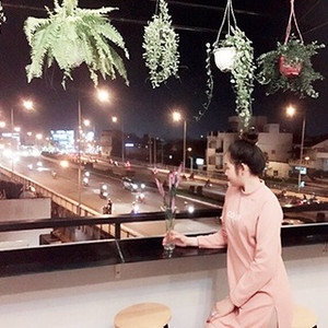 (CT) Tu Ti Coffee - Quán Cà Phê Có View Đẹp Tựa Đường Phố BangKok ở Cần Thơ
