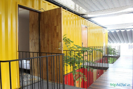 Đi Nha Trang “lạc trôi”  trong container được báo Mỹ tấm tắc khen ngợi