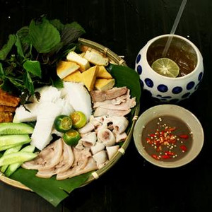 [PT] Ăn là ghiền bún đậu chuẩn vị Bắc giữa phố biển Phan Thiết