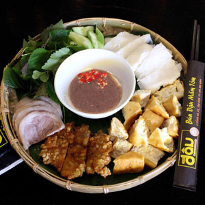 (HCM) Những quán Bún Đậu Mắm Tôm "hot" nhất Sài Gòn năm 2013