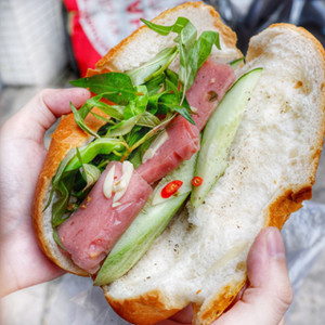Nghiện điên đảo những tiệm bánh mì ngon có tiếng ở Sài Gòn 