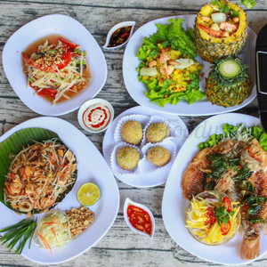 Phát ghiền quán Thái ngon thần sầu giá mềm xèo mới lộ diện Hòa Khánh