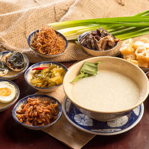 Bí ẩn khu chợ bí mật nằm ngay giữa trung tâm Sài Gòn