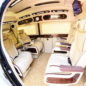 (VT) Vi vu lên sân bay với siêu xe đẳng cấp, mức giá bình dân