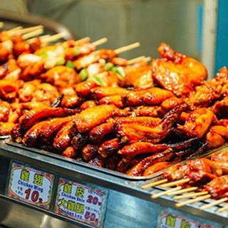 (QN) Đứng ngồi không yên với Lễ hội ẩm thực châu Á lần đầu tiên được tổ chức tại Hạ Long